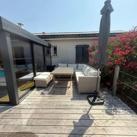 Maison Avec Piscine Chauffee & - Pres De Bordeaux Et Des Vignobles Vila *