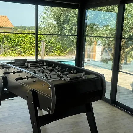 Maison Avec Piscine Chauffee & - Pres De Bordeaux Et Des Vignobles Vila