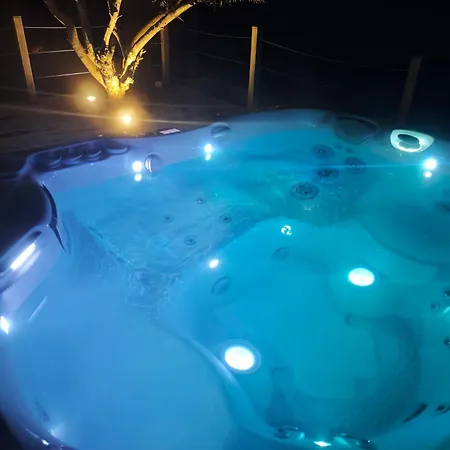 Maison Avec Piscine Chauffee & - Pres De Bordeaux Et Des Vignobles